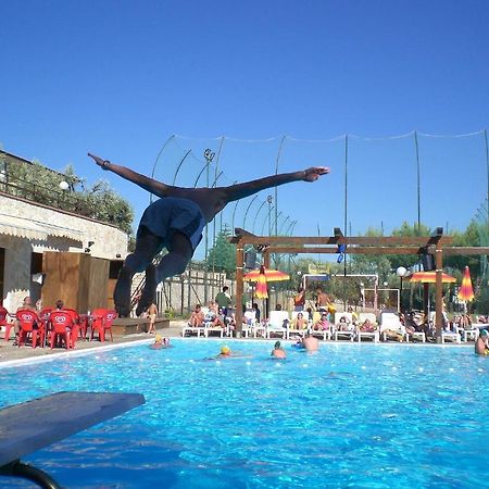 Villaggio Turistico Defensola Vieste Exterior foto