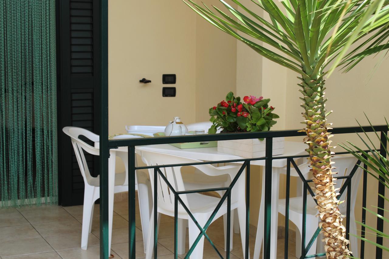 Villaggio Turistico Defensola Vieste Exterior foto