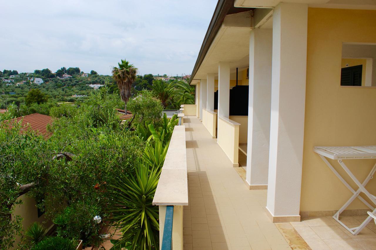 Villaggio Turistico Defensola Vieste Exterior foto