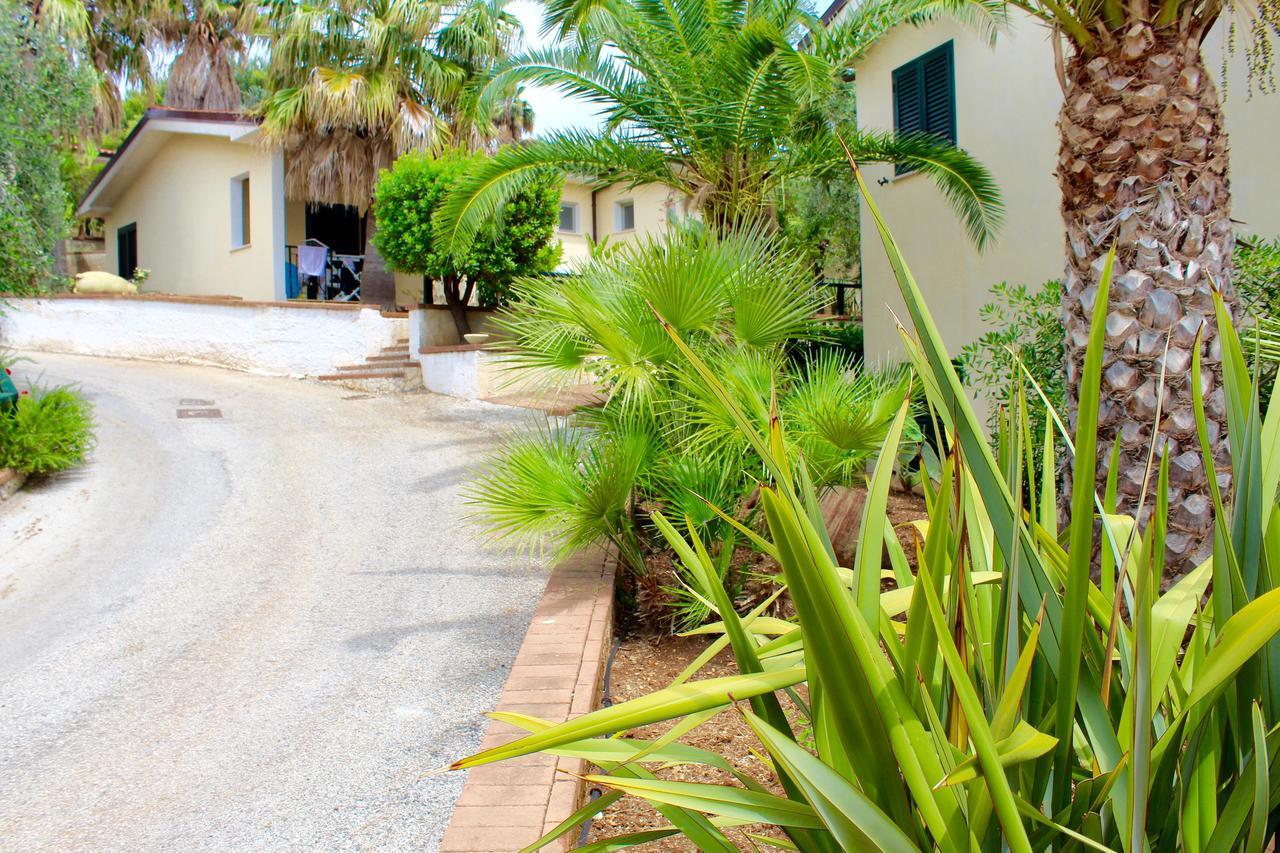 Villaggio Turistico Defensola Vieste Exterior foto