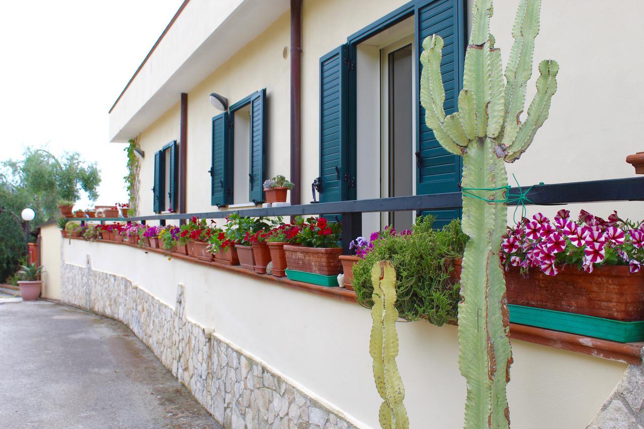 Villaggio Turistico Defensola Vieste Exterior foto